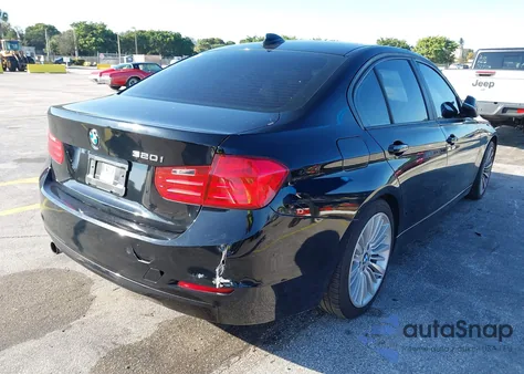 2014 BMW 320I z USA, uszkodzony, nr VIN WBA3B1G50ENS78371